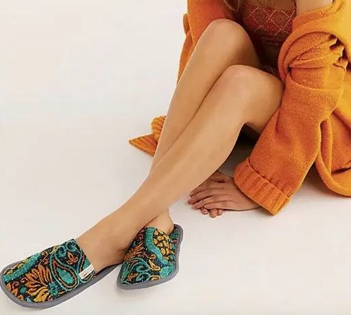 Hawaiian Mopping Slippers