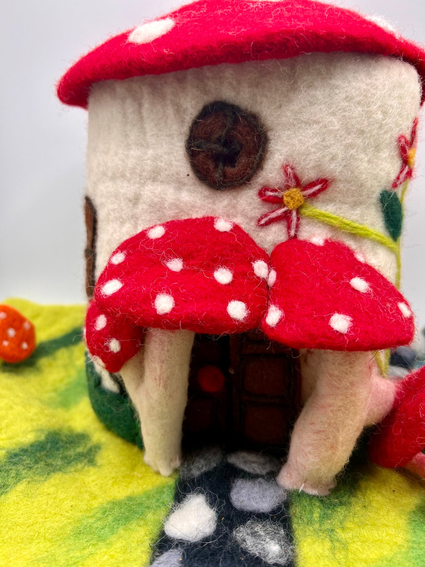 Finger Puppet Magic Mushroom Felt Playhouse