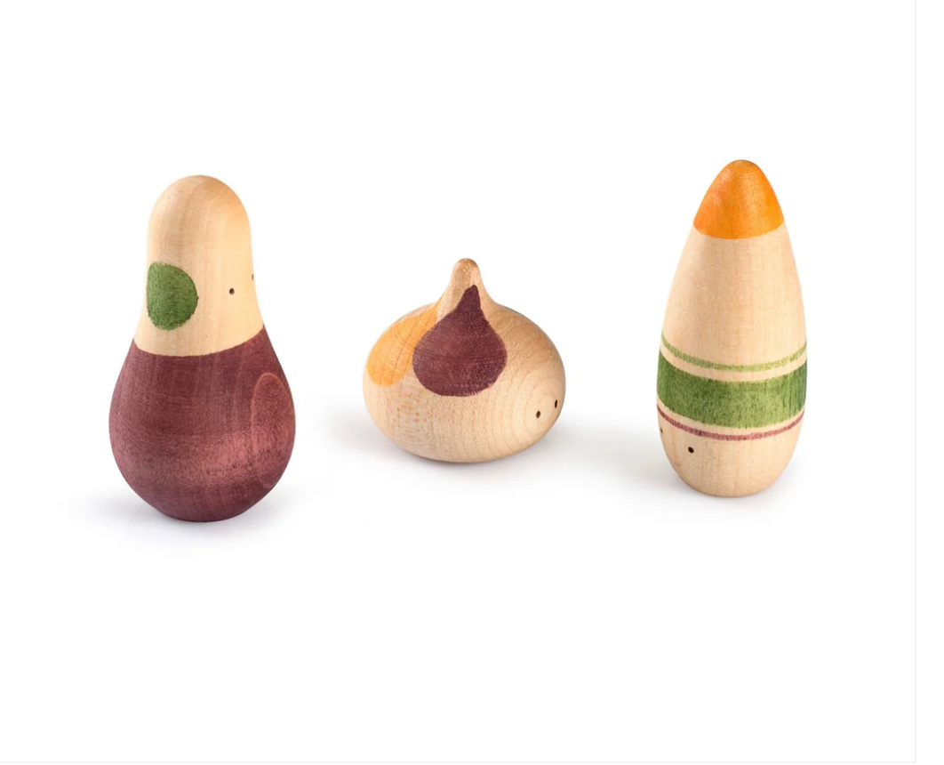 Grapat Wooden Play Set – Handcrafted Wooden Figures